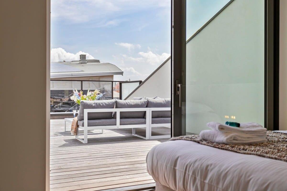 Family House With Stunning Roof Terrace Overlooking The Diaz Arena Oostende Buitenkant foto